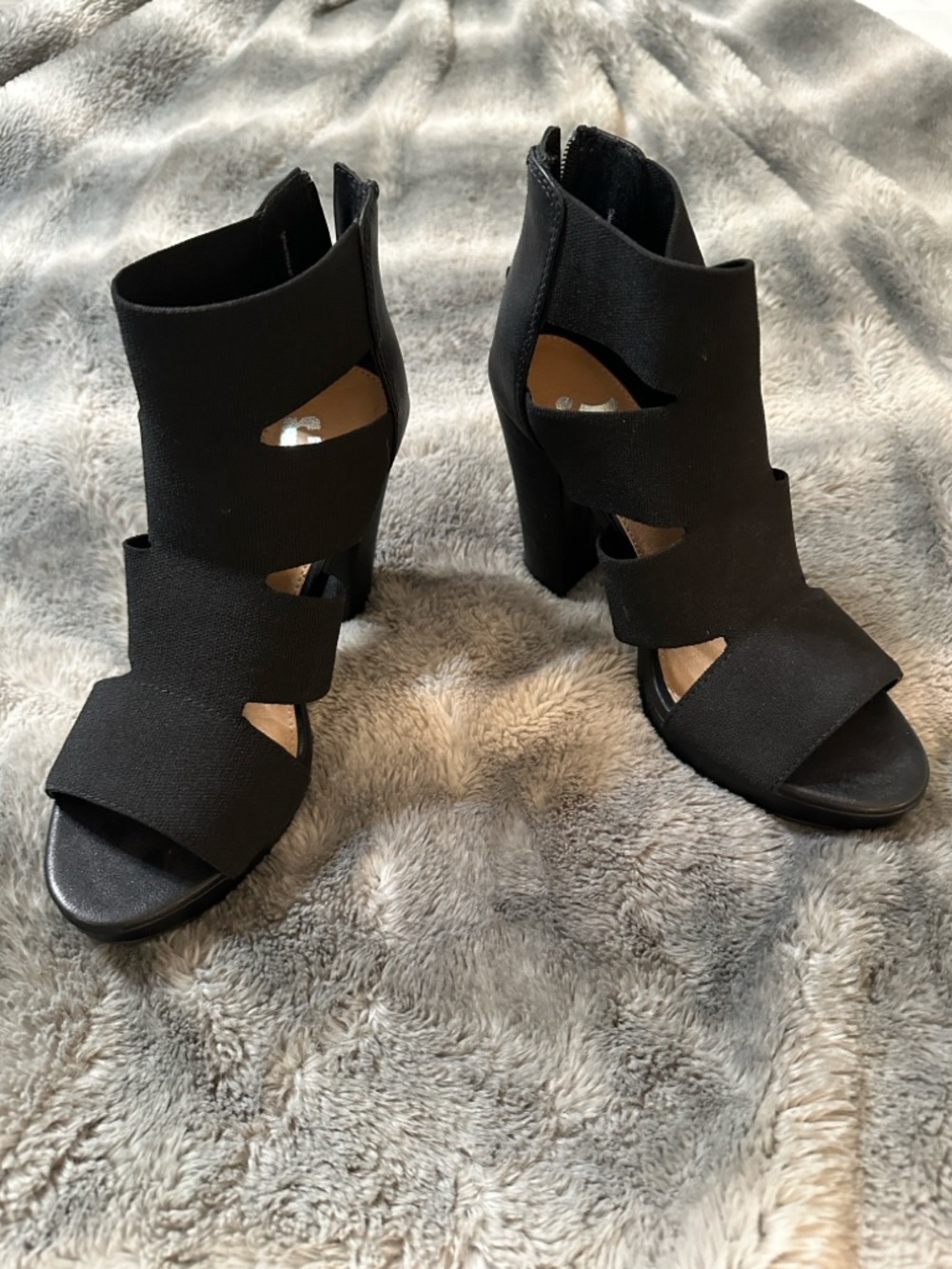 Report Black Cutout Peep-Toe Block Heel Booties